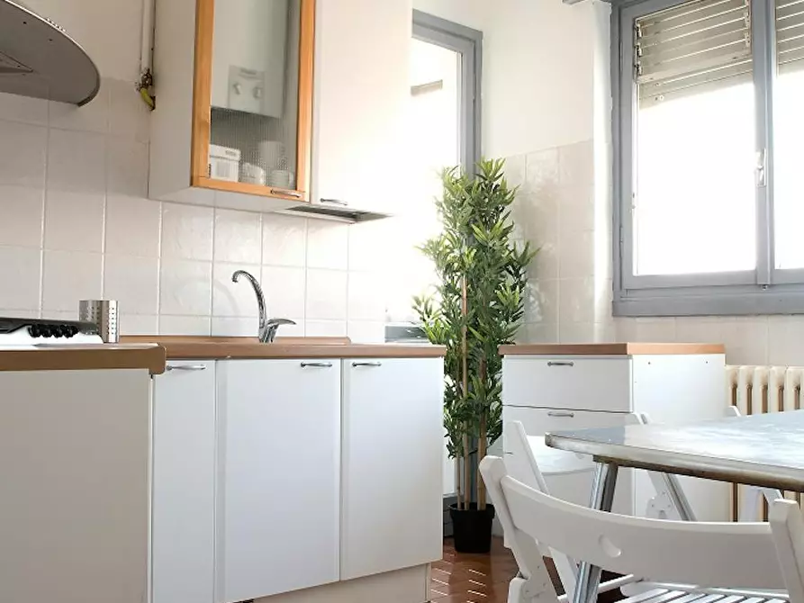 Immagine 6 di Camera in affitto  in Via Federico Engels a Milano