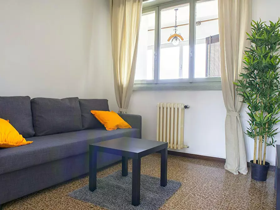 Immagine 8 di Camera in affitto  in Via Federico Engels a Milano