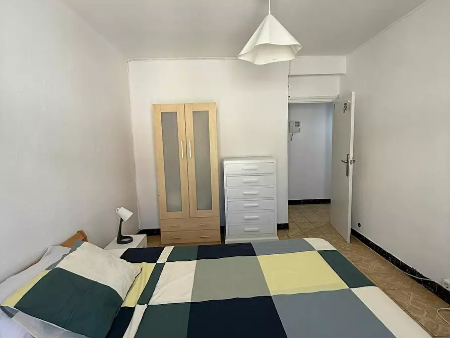 Immagine 9 di Camera in affitto  in Calle de Antonio Cánovas a Zaragoza
