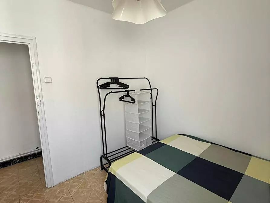 Immagine 4 di Camera in affitto  in Calle de Antonio Cánovas a Zaragoza