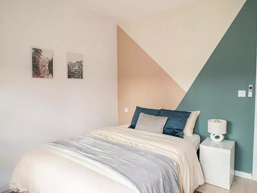 Immagine 4 di Camera in affitto  in Carrer de Guillem Sorolla a Valencia