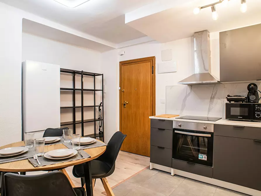 Immagine 10 di Camera in affitto  in Carrer de Guillem Sorolla a Valencia