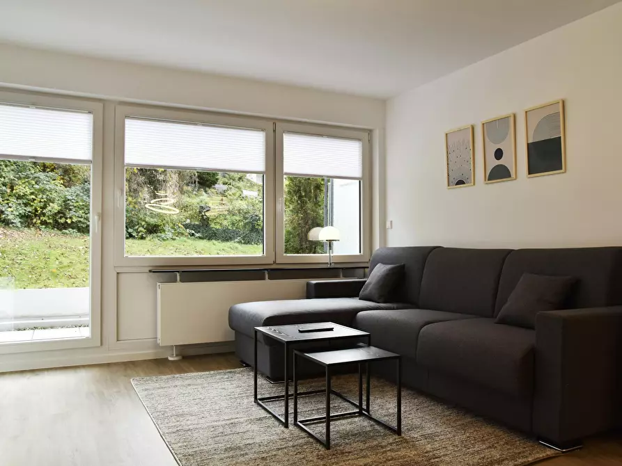 Immagine 1 di Appartamento in affitto  in Römerstraße a Stuttgart Stuttgart-Süd