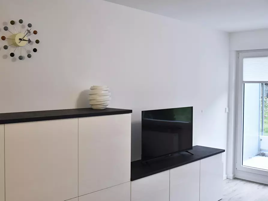 Immagine 8 di Appartamento in affitto  in Römerstraße a Stuttgart Stuttgart-Süd