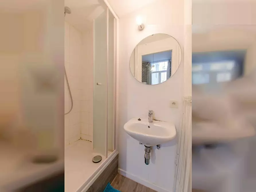 Immagine 6 di Appartamento in affitto  in Rue Saint-Michel a Bruxelles