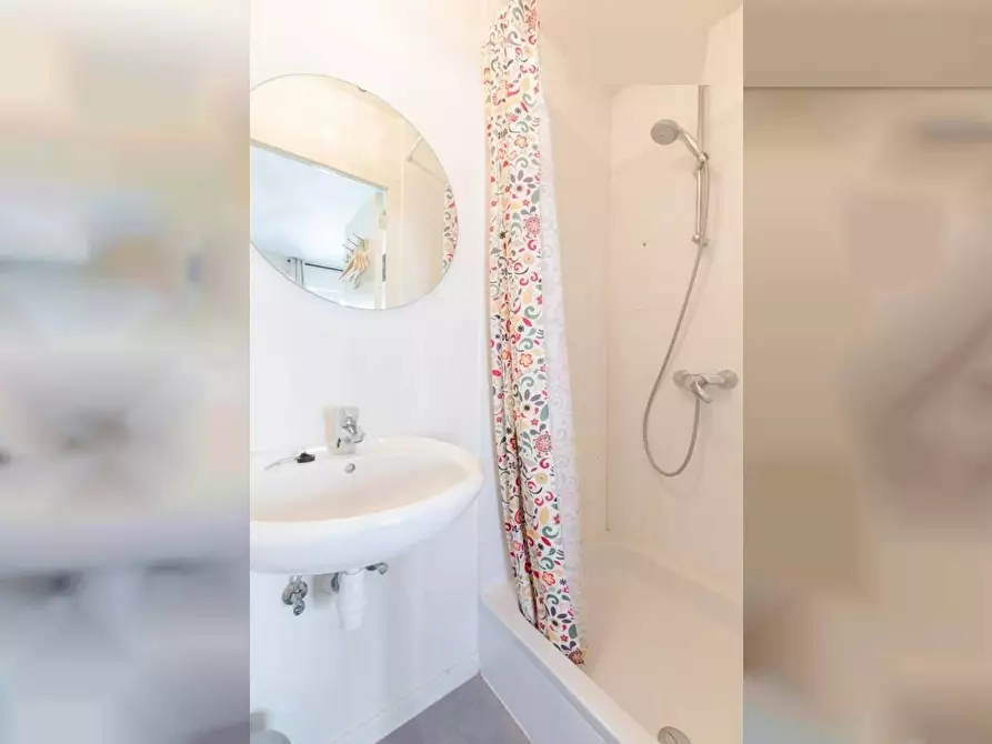 Immagine 8 di Appartamento in affitto  in Rue Saint-Michel a Bruxelles
