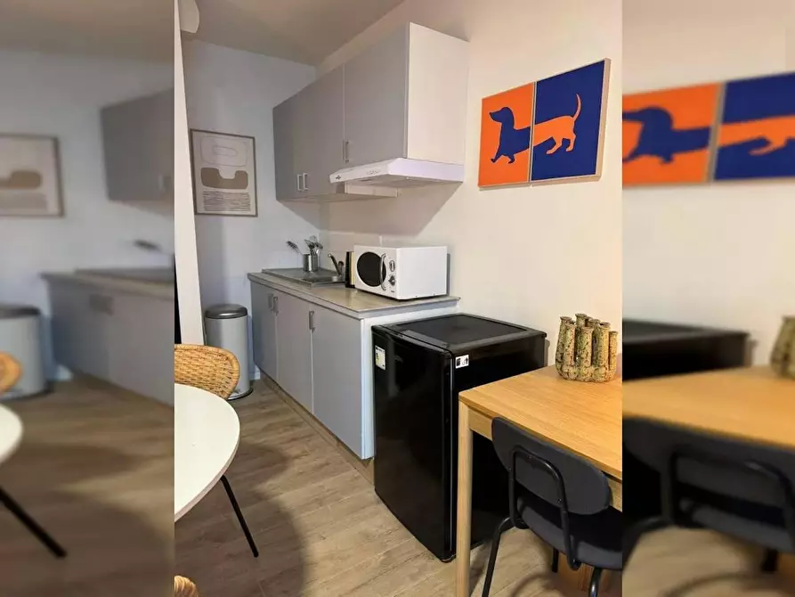 Immagine 2 di Appartamento in affitto  in Rue Saint-Michel a Bruxelles