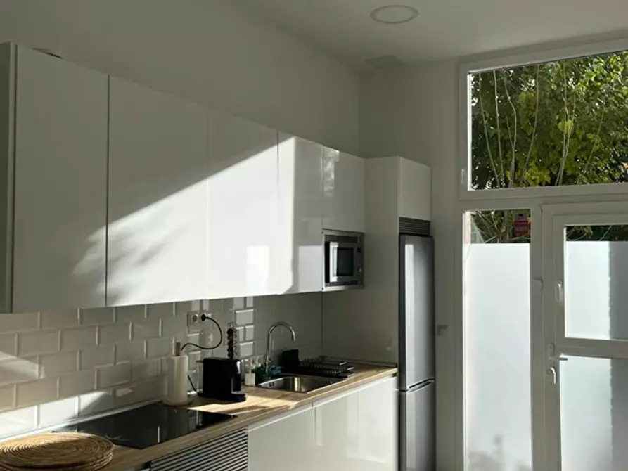 Immagine 6 di Appartamento in affitto  in Paseo de las Delicias a Madrid