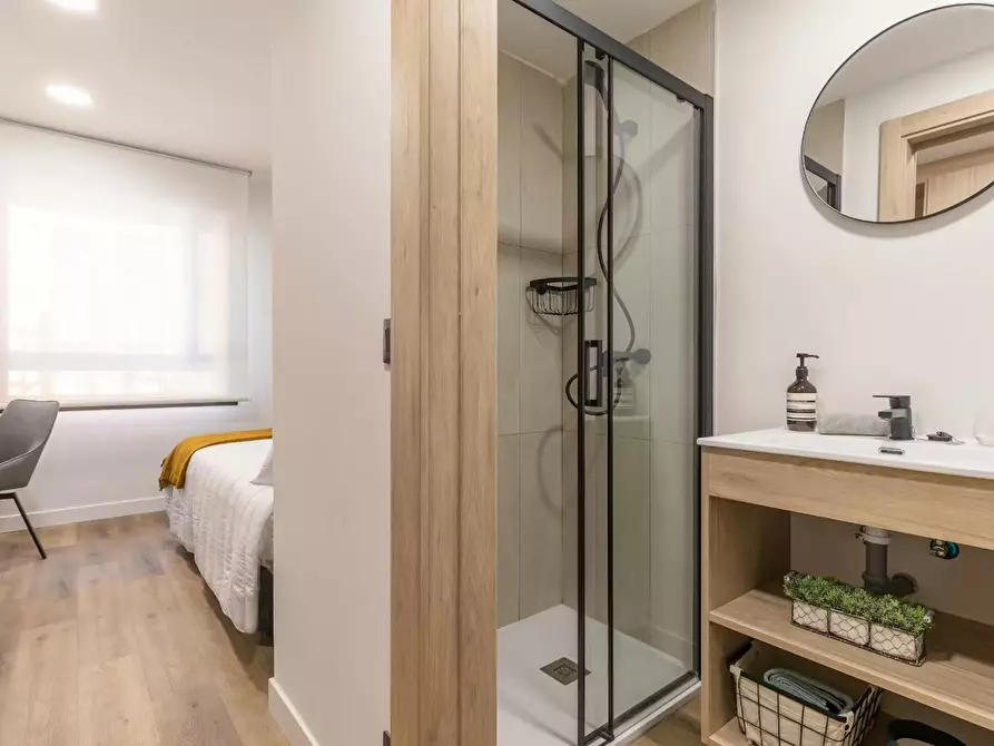 Immagine 6 di Camera in affitto  in Calle de Manuel Tovar a Madrid