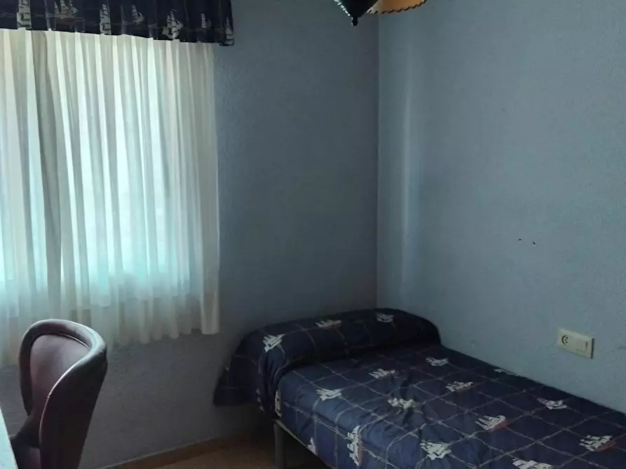 Immagine 6 di Camera in affitto  in Carrer de Pontevedra a Alicante/Alacant