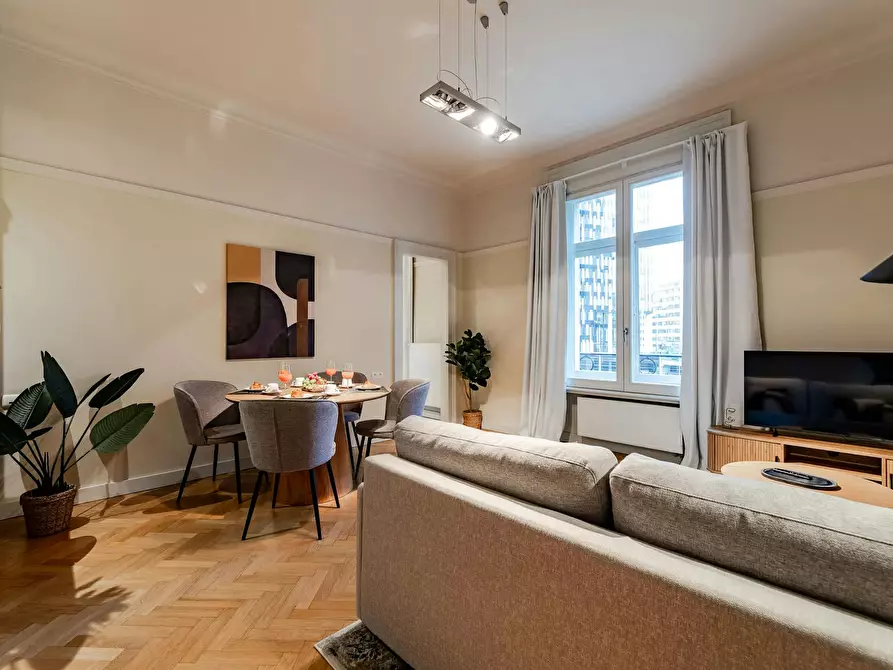 Immagine 10 di Appartamento in affitto  in Chaussée d'Etterbeek a Etterbeek