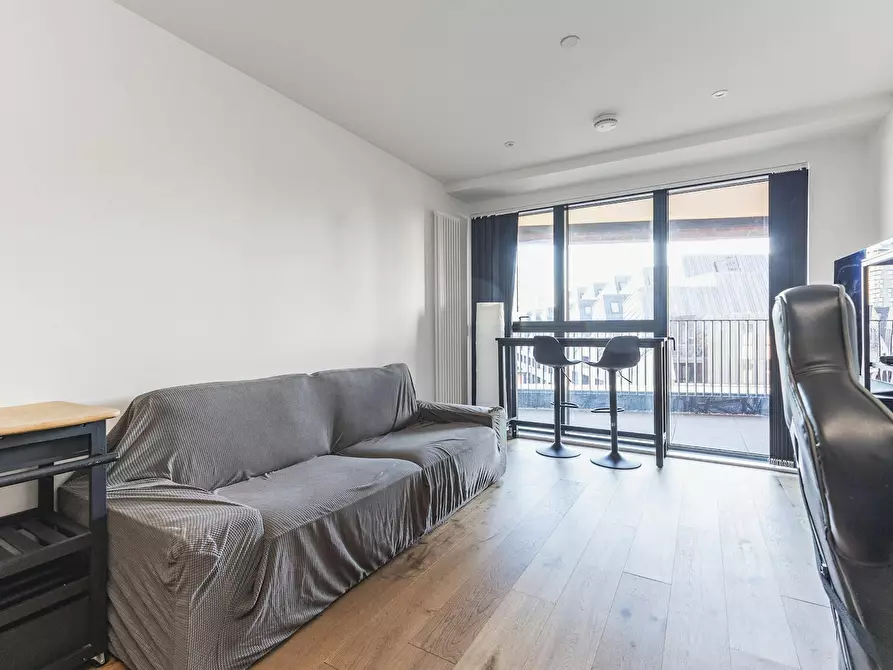 Immagine 3 di Appartamento in affitto  in Yeo Street a Poplar