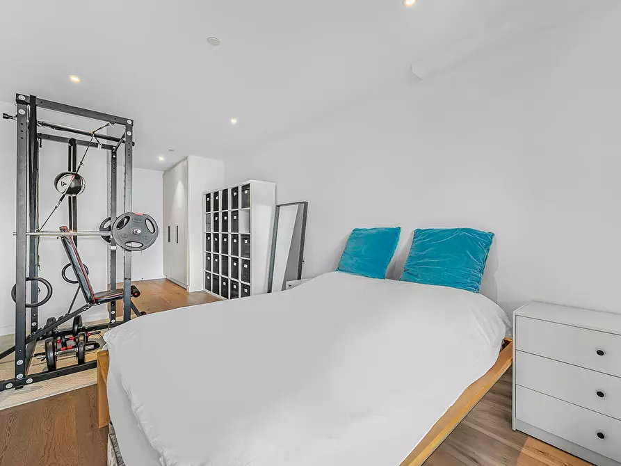 Immagine 10 di Appartamento in affitto  in Yeo Street a Poplar