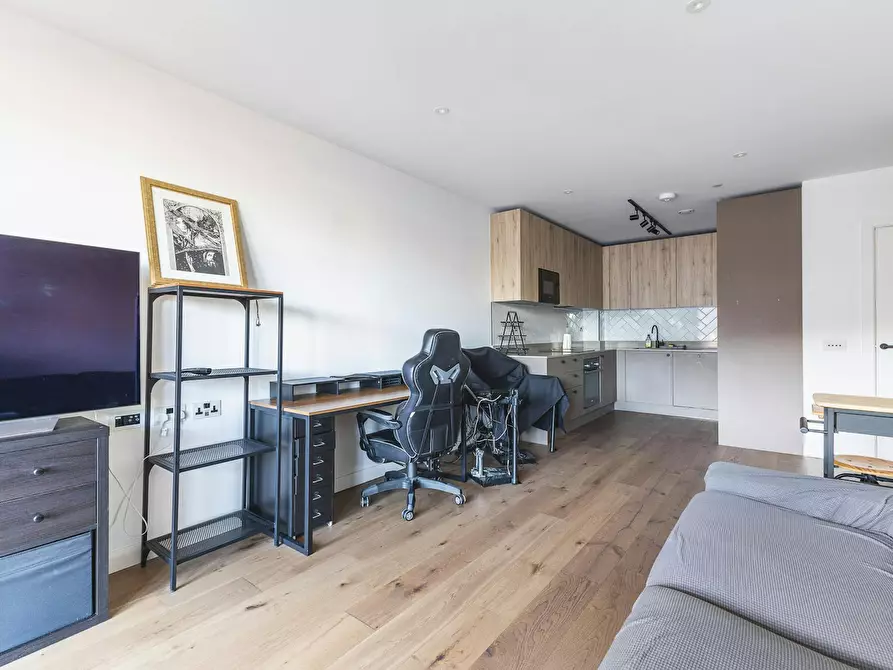 Immagine 7 di Appartamento in affitto  in Yeo Street a Poplar