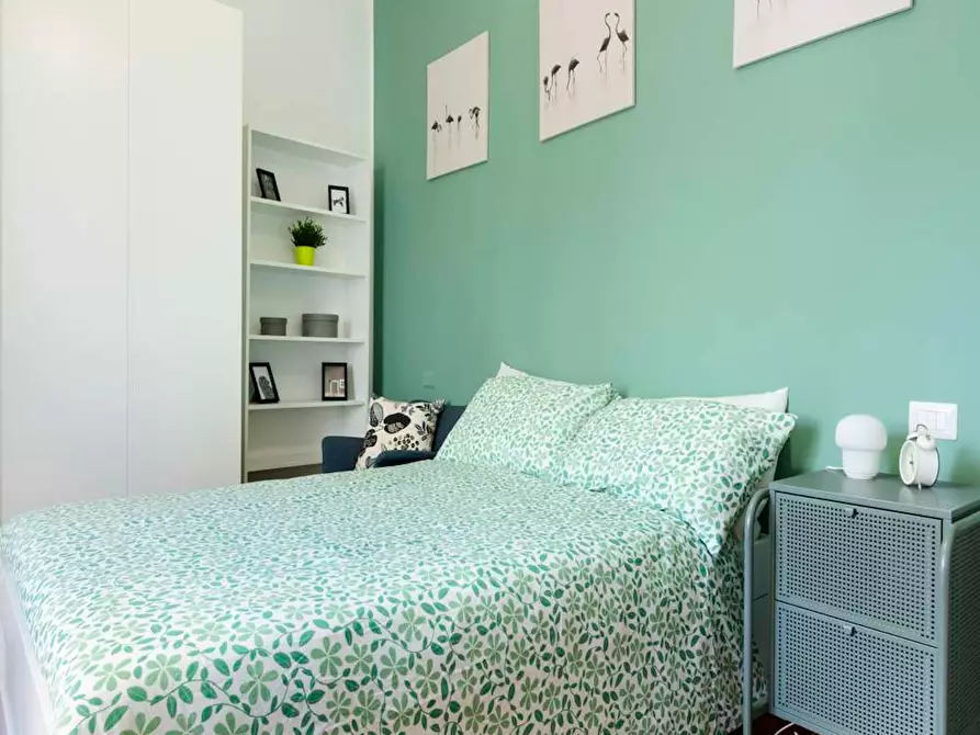 Immagine 9 di Camera in affitto  in Via Francesco Cavezzali a Milano