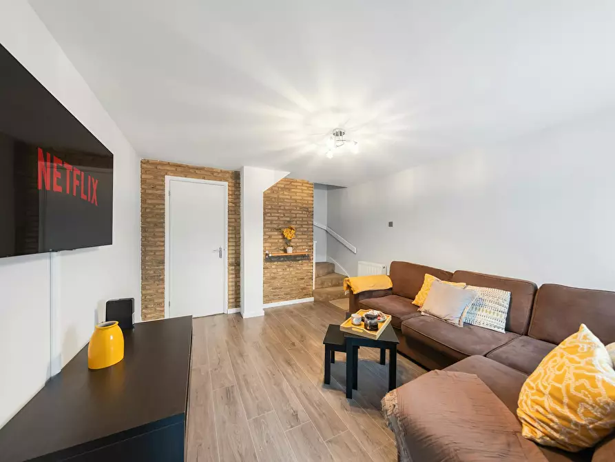 Immagine 1 di Casa indipendente in affitto  in Hertford Walk a Crayford