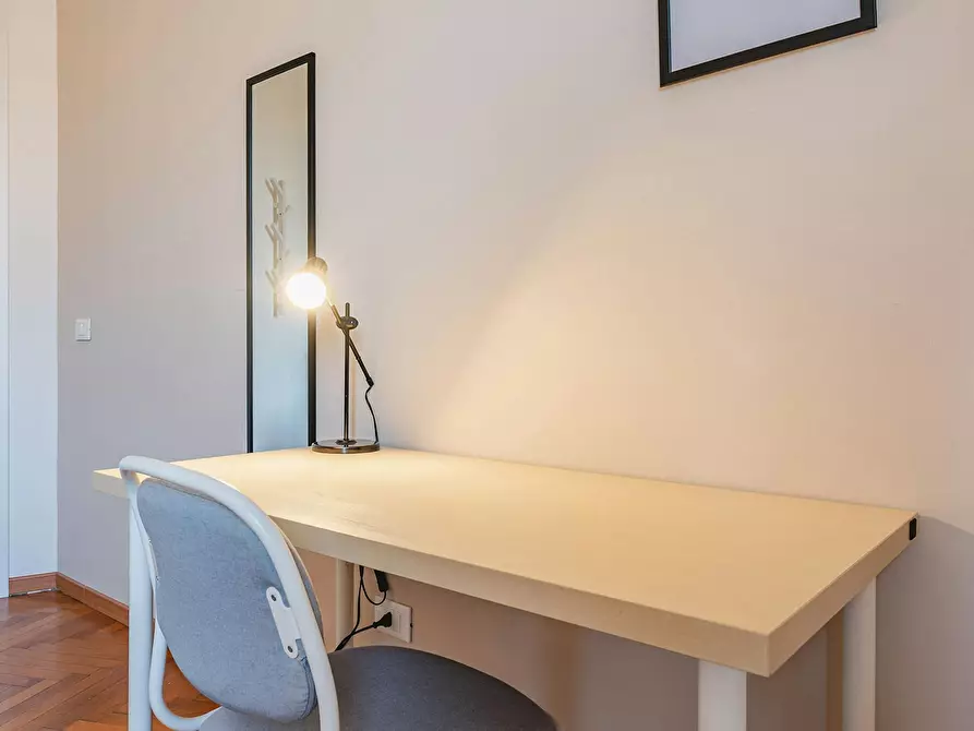 Immagine 6 di Camera in affitto  in Corso Ventidue Marzo a Milano