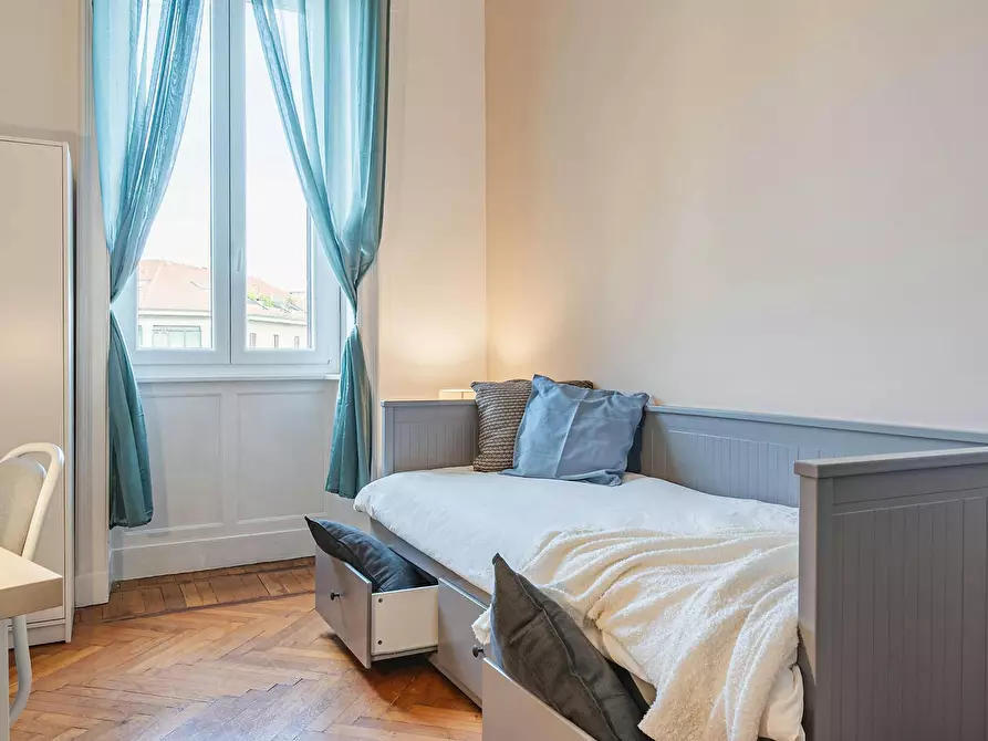 Immagine 2 di Camera in affitto  in Corso Ventidue Marzo a Milano