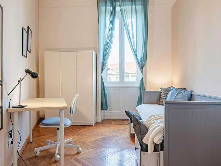 Immagine 1 di Camera in affitto  in Corso Ventidue Marzo a Milano