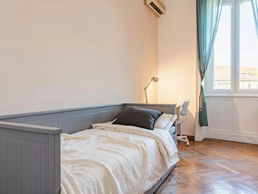 Immagine 2 di Camera in affitto  in Corso Ventidue Marzo a Milano