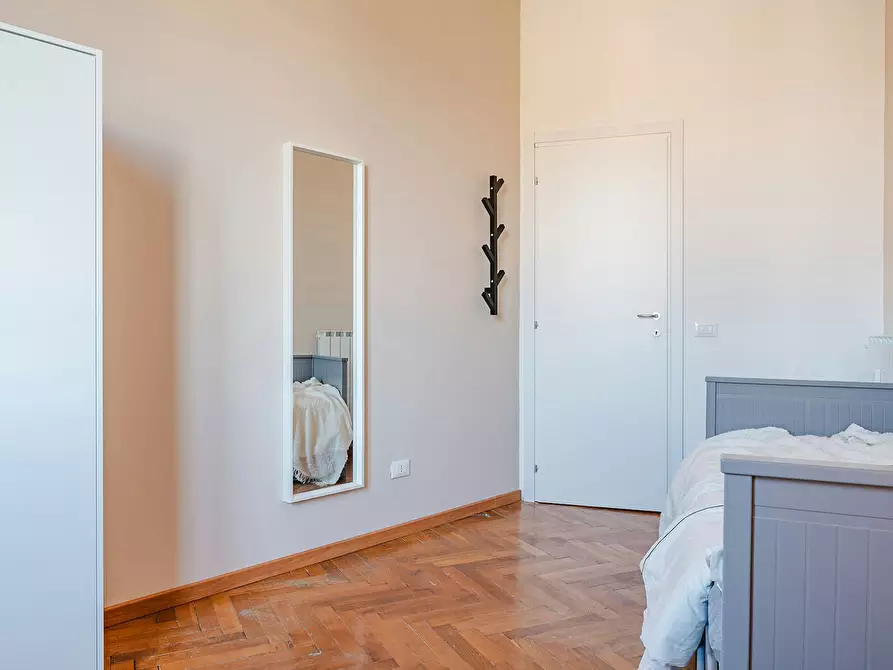 Immagine 6 di Camera in affitto  in Corso Ventidue Marzo a Milano
