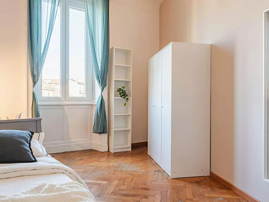 Immagine 3 di Camera in affitto  in Corso Ventidue Marzo a Milano