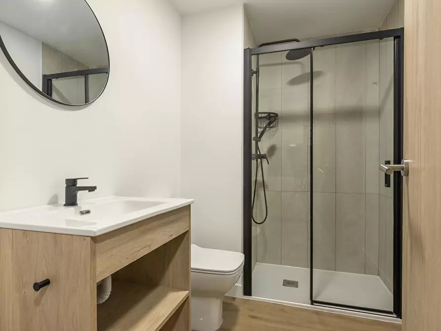 Immagine 10 di Camera condivisa in affitto  in Calle de Francisco Sancha a Madrid