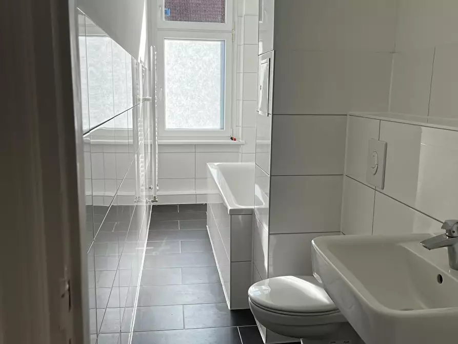 Immagine 9 di Camera condivisa in affitto  in Wernerwerkdamm a Berlin