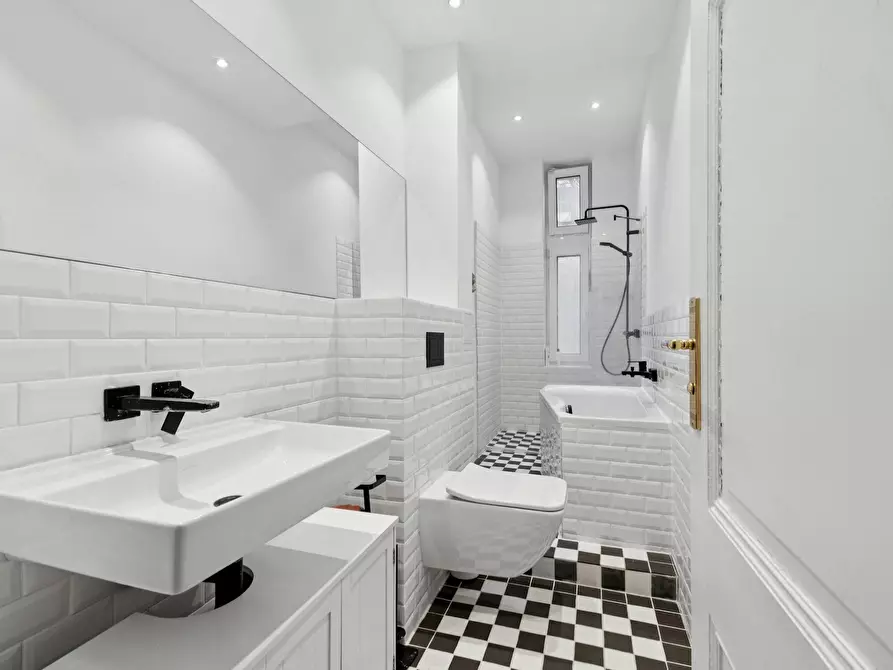 Immagine 2 di Appartamento in affitto  in Rheinstraße a Berlin
