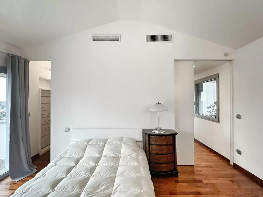 Immagine 4 di Appartamento in affitto  in Via Francesco Orsoni a Bologna