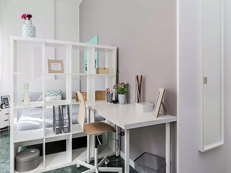 Immagine 2 di Camera in affitto  in Via Giuseppe Frua a Milano