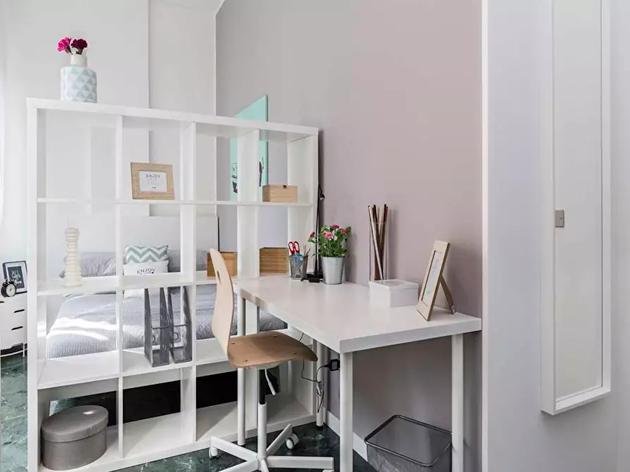 Immagine 2 di Camera in affitto  in Via Giuseppe Frua a Milano