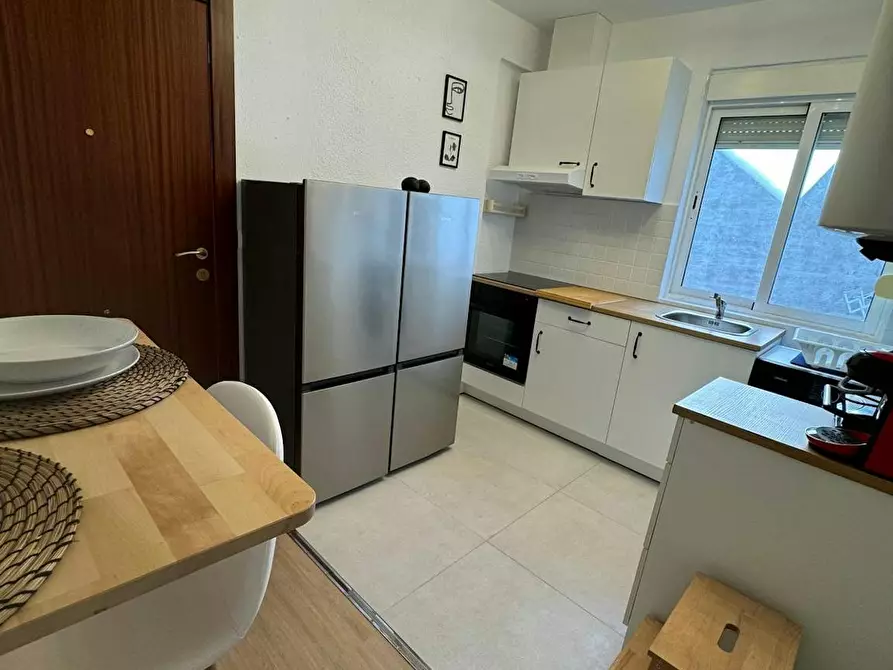 Immagine 8 di Camera condivisa in affitto  in Carrer de Velázquez a Valencia