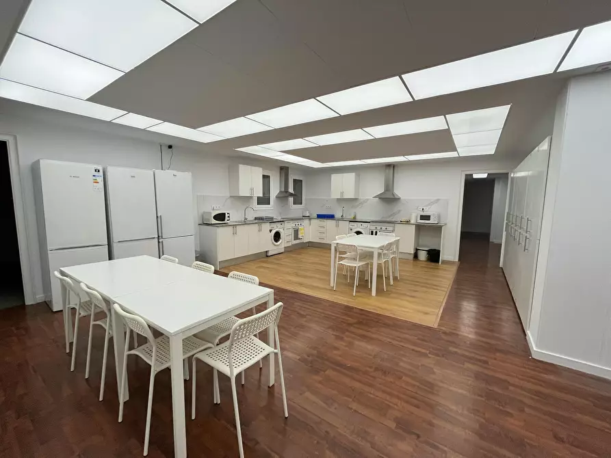 Immagine 10 di Camera in affitto  in Passeig de Sant Joan a Barcelona