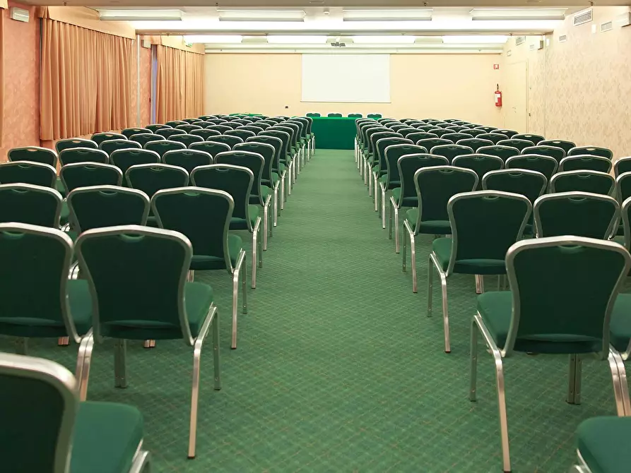 Immagine 4 di Appartamento in affitto  in Via dei Pini a Pieve Emanuele