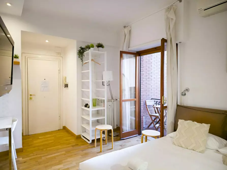 Immagine 3 di Appartamento in affitto  in Via del Lago Terrione a Roma