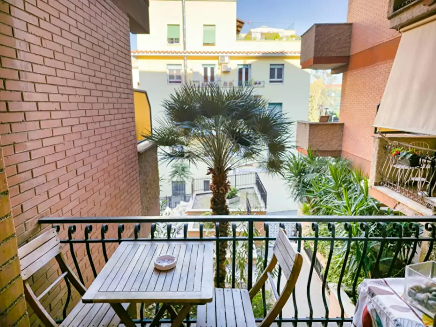 Immagine 5 di Appartamento in affitto  in Via del Lago Terrione a Roma