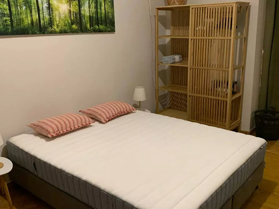 Immagine 8 di Appartamento in affitto  in Place Rouppe a Bruxelles