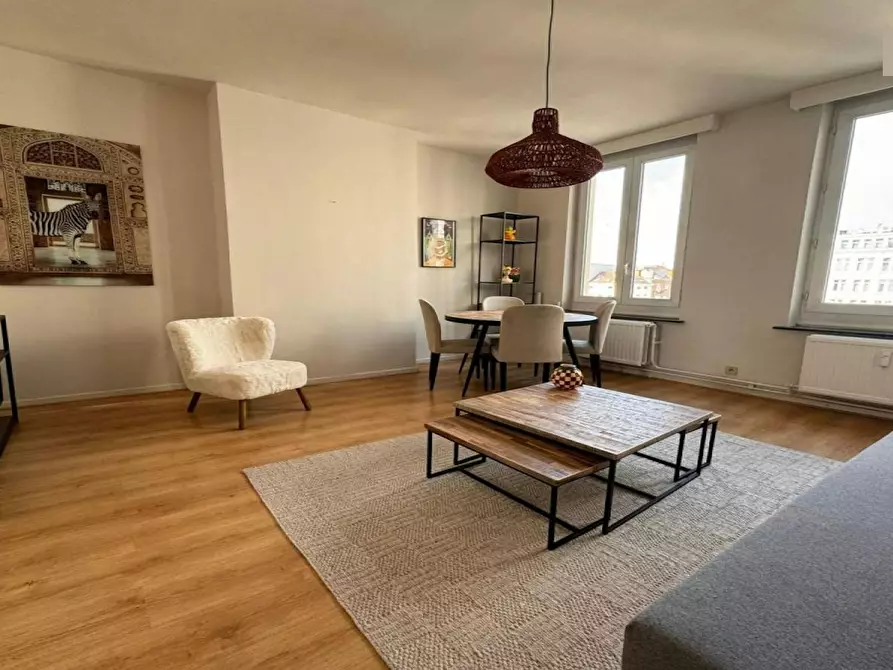 Immagine 3 di Appartamento in affitto  in Place Rouppe a Bruxelles