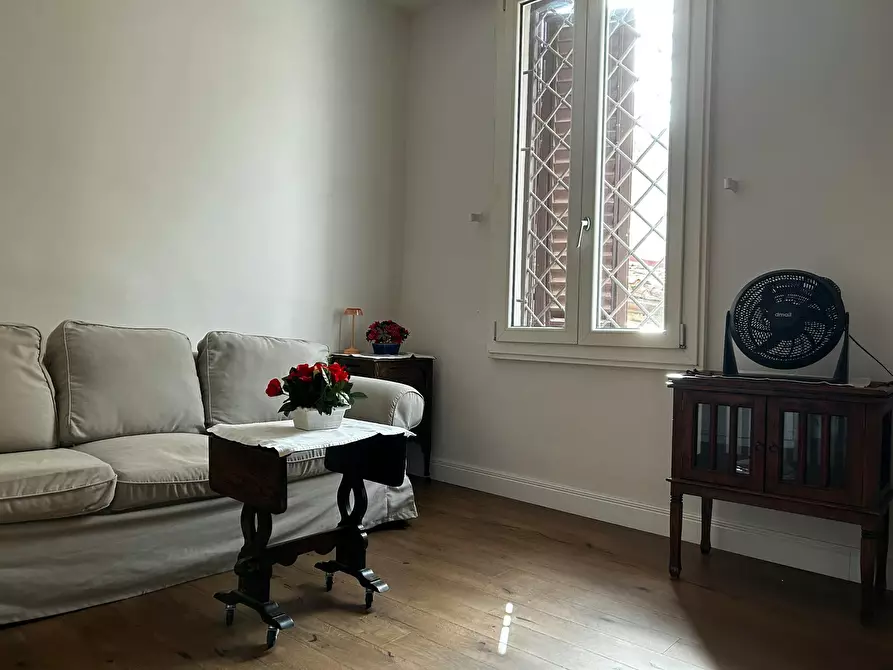 Immagine 6 di Appartamento in affitto  in Borgo Ognissanti a Firenze