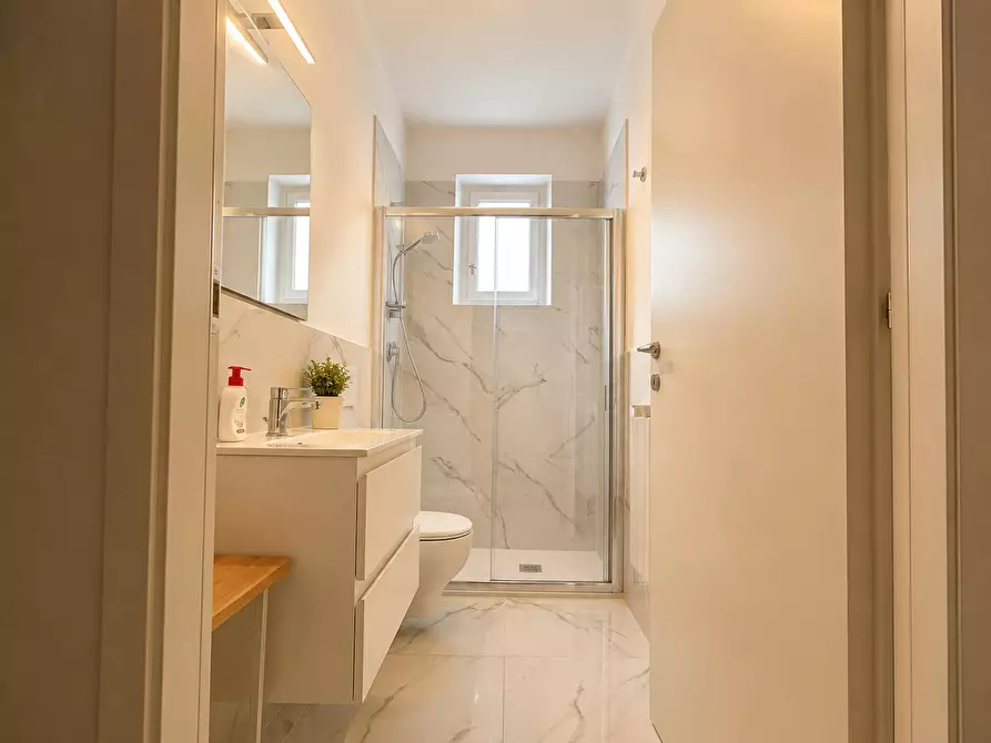 Immagine 5 di Appartamento in affitto  in Borgo Ognissanti a Firenze