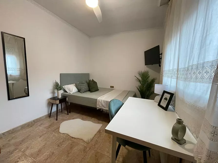 Immagine 4 di Camera in affitto  in Carrer d'Andorra a Hospitalet De Llobregat, L'