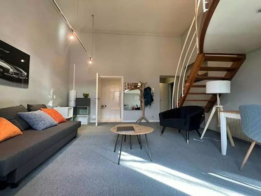 Immagine 1 di Appartamento in affitto  in Rue Royale a Saint-Josse-Ten-Noode