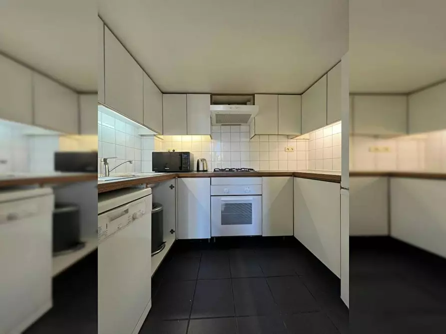 Immagine 9 di Appartamento in affitto  in Rue Royale a Saint-Josse-Ten-Noode