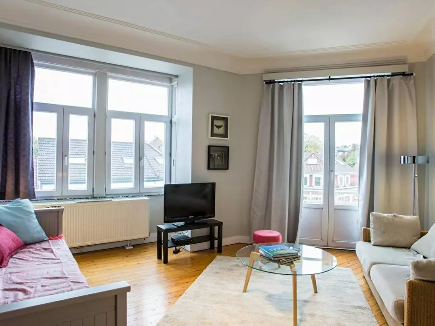 Immagine 4 di Appartamento in affitto  in Avenue Charles Thielemans a Woluwe-Saint-Pierre