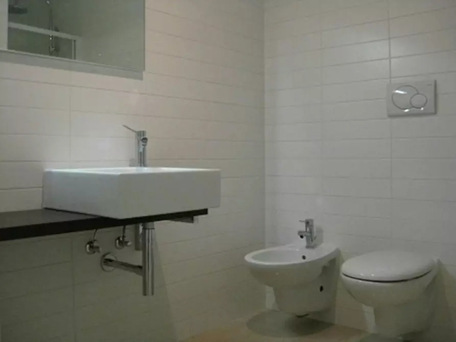 Immagine 5 di Appartamento in affitto  in Via Alessandro Manzoni a Trento