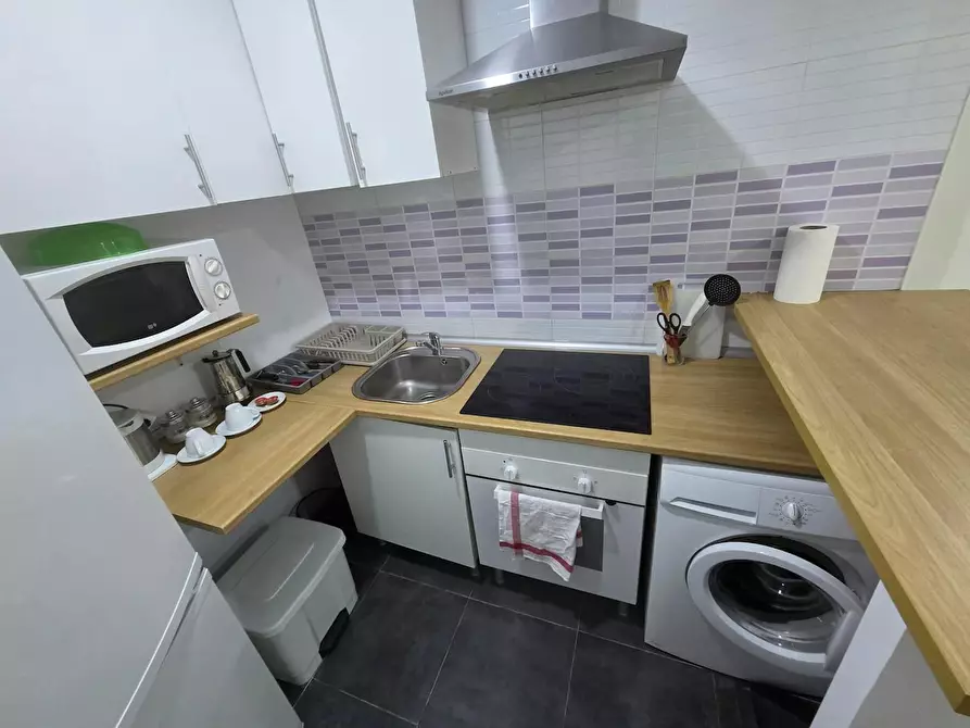 Immagine 9 di Appartamento in affitto  in Calle del Porvenir a Madrid