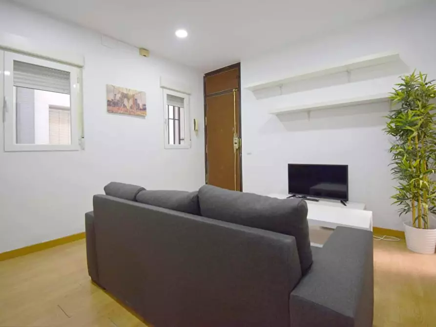 Immagine 3 di Appartamento in affitto  in Calle del Porvenir a Madrid