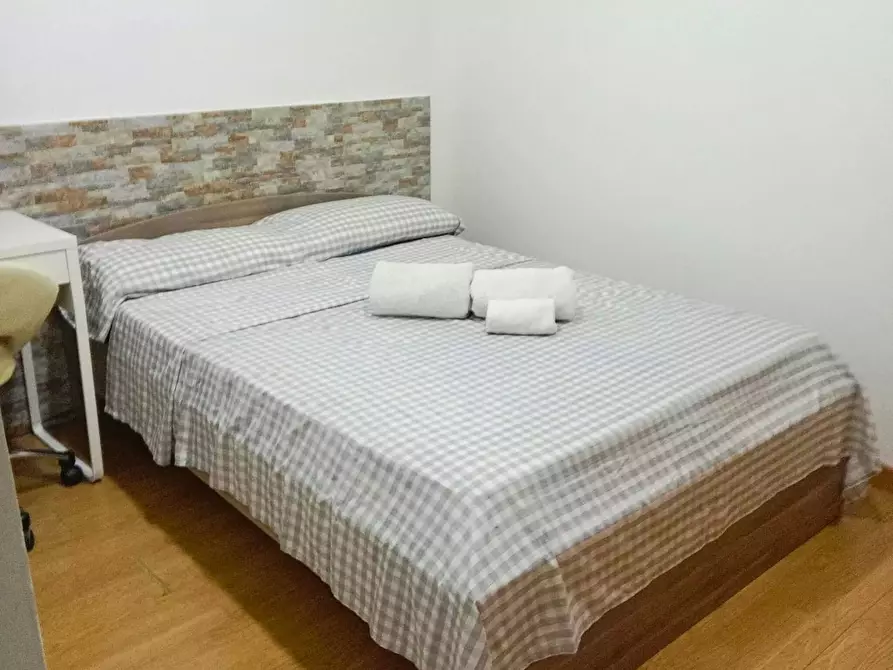 Immagine 1 di Appartamento in affitto  in Calle del Porvenir a Madrid