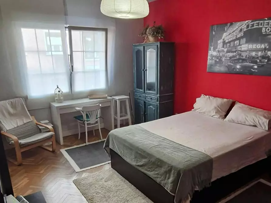 Immagine 1 di Camera in affitto  in Calle de Puenteareas a Madrid